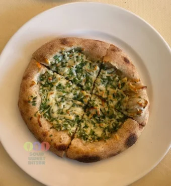 jordanian lebanese manaqeessh recipe authentic levantine pastry traditional middle eastern breakfast cuisine