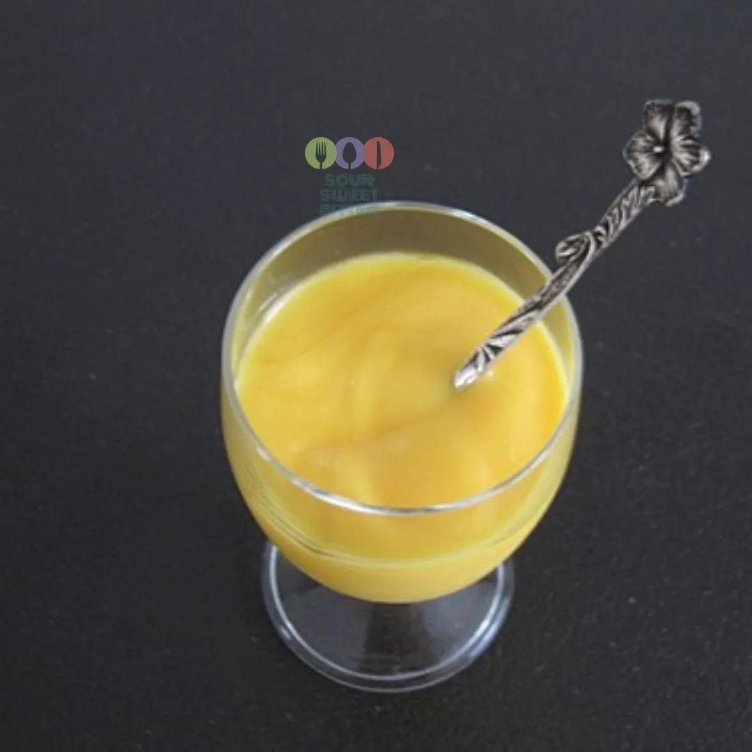 belgian advocaat drink recipe traditional egg liqueur authentic belgium cuisine culinary