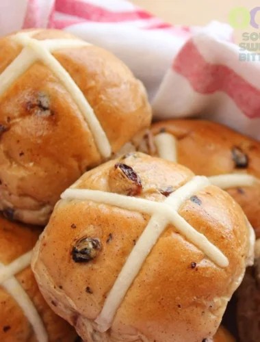british traditional hot cross buns recipe