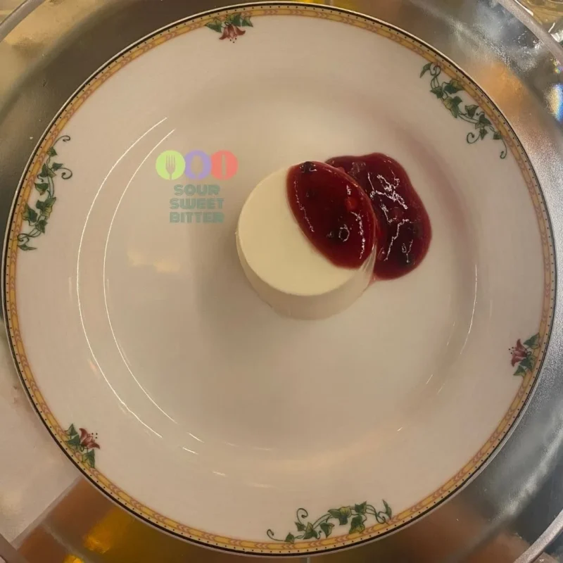 traditional italian panna cotta dessert recipe
