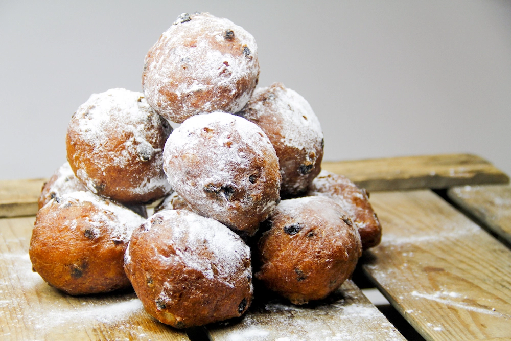 traditional dutch oliebollen recipe authentic netherlands cuisine