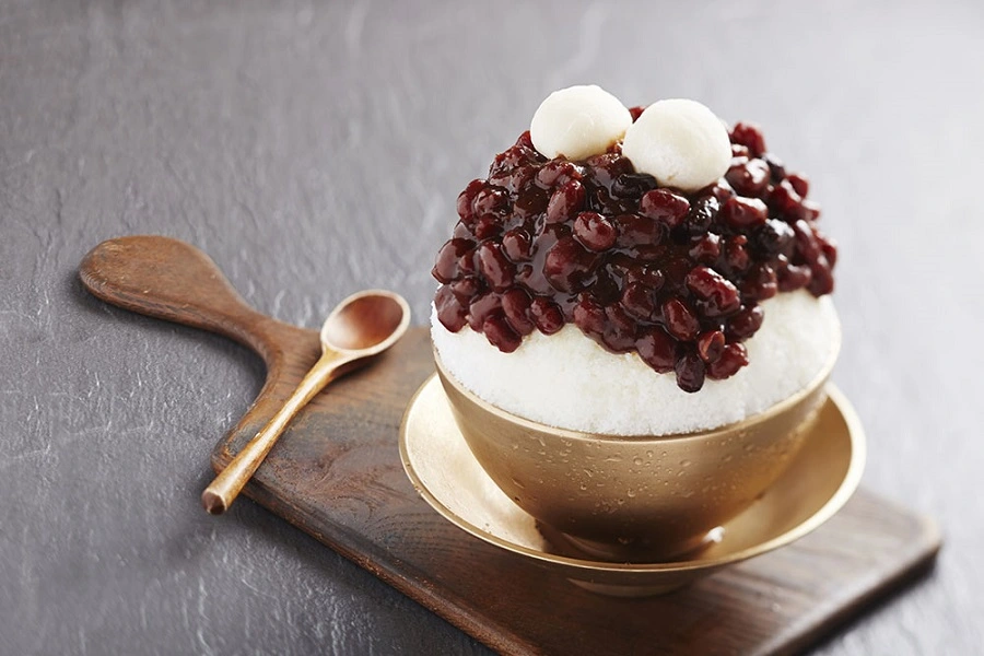 traditional korean dessert patbingsu recipe authentic korean cuisine culinary south korea